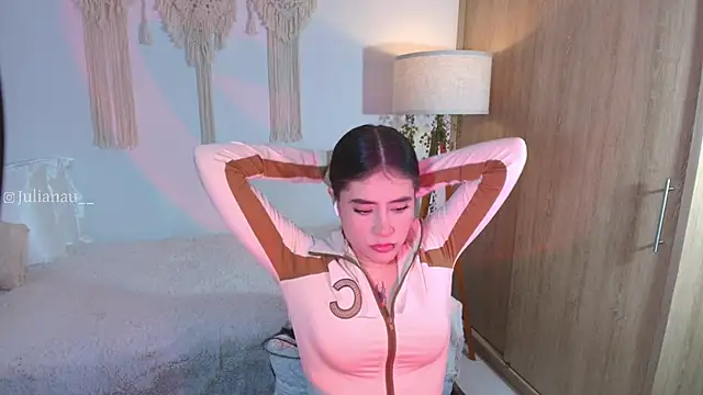 iriswest  online show from 11-14-25, 12:31