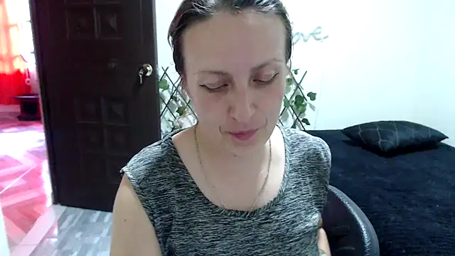 Snapshot of kittykalor09 chatting on 06-28-26, 09:10 kittykalor09 online show from 06-28-26, 09:10