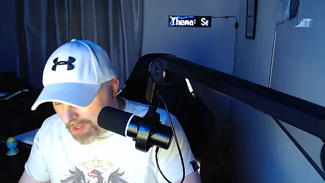 Snapshot of DerPornoPete chatting on 01-09-25, 01:08 DerPornoPete online show from 01-09-25, 01:08