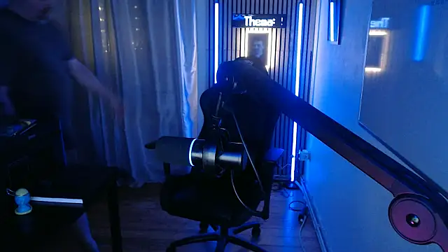 Snapshot of DerPornoPete chatting on 12-03-25, 11:25 DerPornoPete online show from 12-03-25, 11:25