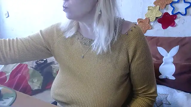 QueenLana online show from 02-24-25, 12:05