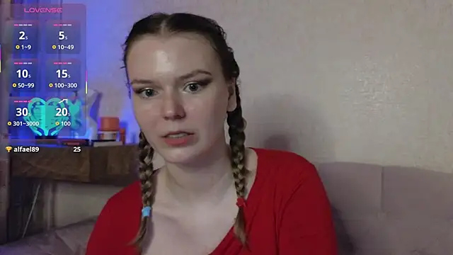 Snapshot of Vivian_Davis chatting on 04-14-26, 08:37 Vivian Davis online show from 04-14-26, 08:37