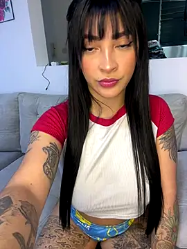 Snapshot of natalia-888 chatting on 10-03-25, 01:02 natalia-888 online show from 10-03-25, 01:02