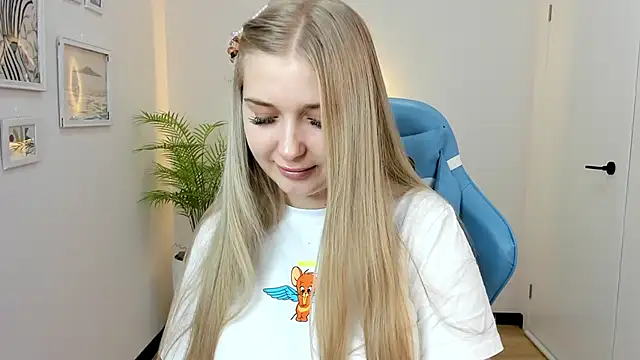 Snapshot of Adr1ana_ chatting on 12-05-24, 02:20 Adr1ana online show from 12-05-24, 02:20