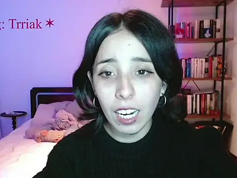 babyluna 8 8 online show from 04-14-26, 01:55