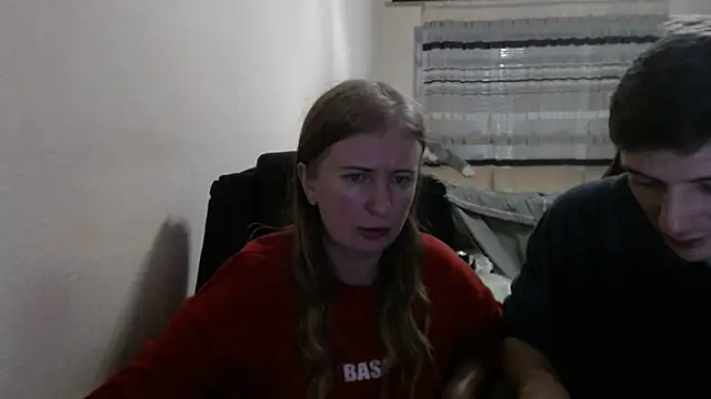 PeterAndJen online show from 11-17-25, 06:57