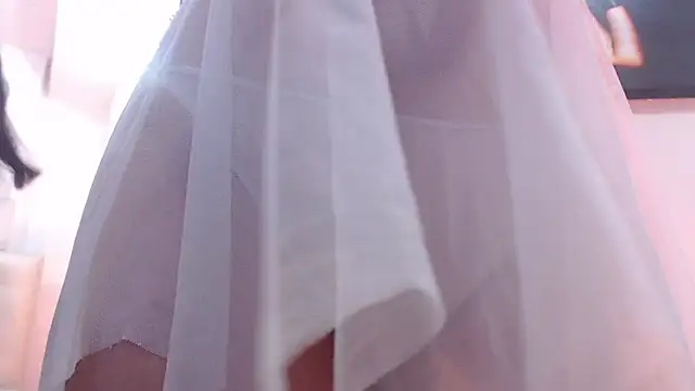 Snapshot of hornystepmommy chatting on 02-27-25, 09:36 hornystepmommy online show from 02-27-25, 09:36