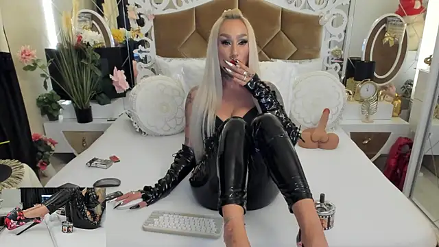 Snapshot of hotgirlsmoking_69xxx chatting on 09-12-25, 02:50 hotgirlsmoking 69xxx online show from 09-12-25, 02:50