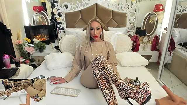 Snapshot of hotgirlsmoking_69xxx chatting on 10-23-25, 02:38 hotgirlsmoking 69xxx online show from 10-23-25, 02:38