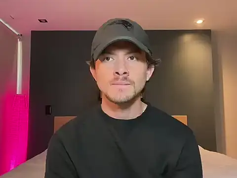 Snapshot of mcklister_kinky_feets chatting on 02-12-26, 07:20 mcklister kinky feets online show from 02-12-26, 07:20