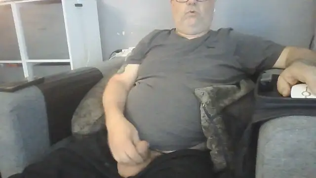 Snapshot of Naturistmale45 chatting on 06-15-26, 08:16 Naturistmale45 online show from 06-15-26, 08:16