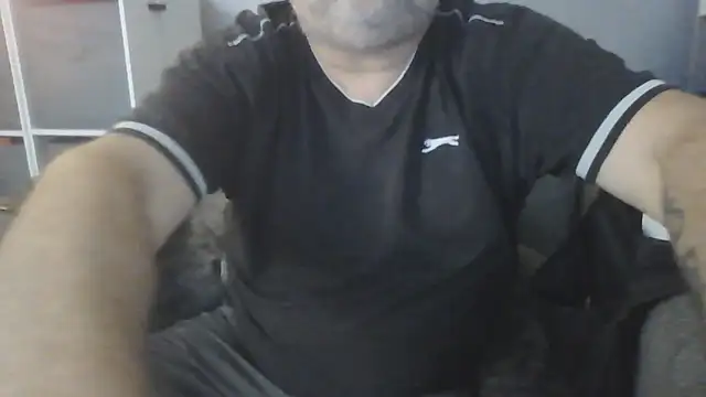 Snapshot of Naturistmale45 chatting on 06-23-26, 08:56 Naturistmale45 online show from 06-23-26, 08:56