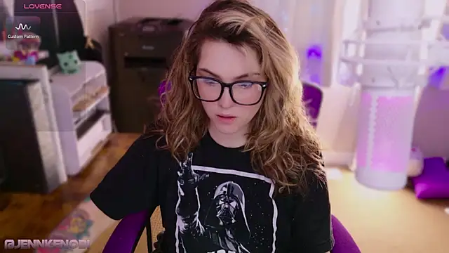 JennKenobi online show from 02-24-25, 03:53