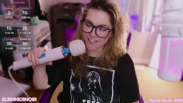 JennKenobi online show from 02-25-25, 05:15