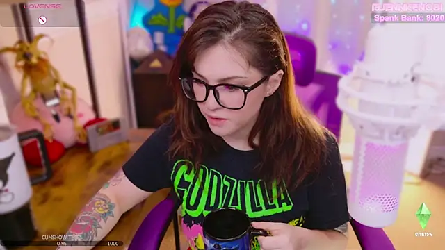 JennKenobi online show from 03-06-25, 03:56