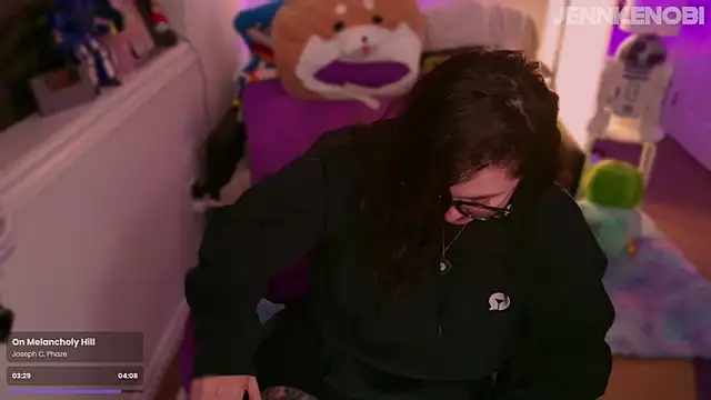 JennKenobi online show from 09-15-25, 01:33