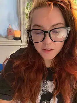 JennKenobi online show from 07-27-26, 12:34