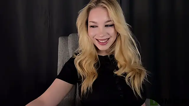 Snapshot of ariashaa chatting on 06-01-26, 02:19 ariashaa online show from 06-01-26, 02:19