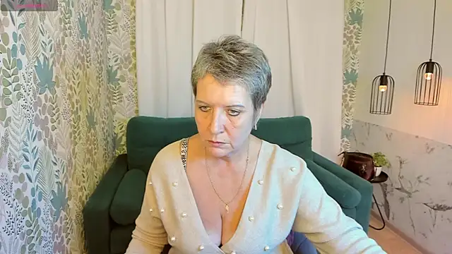 KathySunn online show from 12-08-24, 01:36