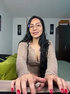 Angela isabella online show from 03-24-26, 09:42