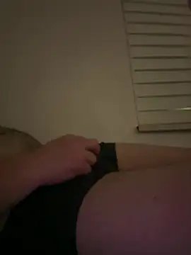 Snapshot of Leonid123321 chatting on 02-19-26, 06:48 Leonid123321 online show from 02-19-26, 06:48