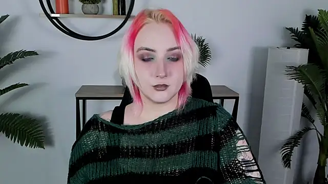 AsheLucker online show from 01-29-25, 08:14