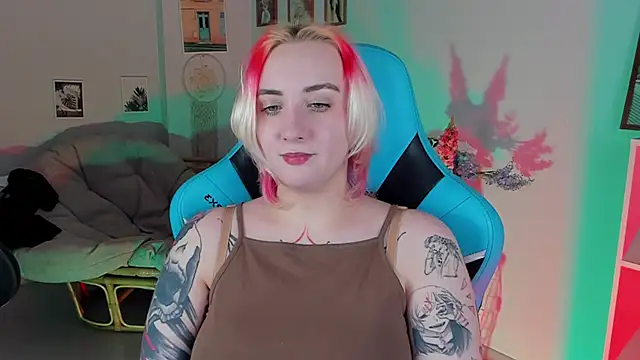 AsheLucker online show from 02-22-25, 09:45