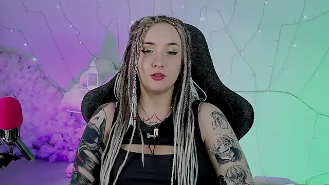 AsheLucker online show from 03-22-25, 08:40