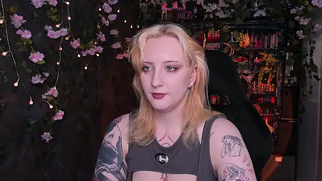 AsheLucker online show from 06-06-26, 06:29