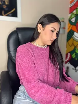 Snapshot of Ambar_pe_ chatting on 12-23-24, 02:35 Ambar pe online show from 12-23-24, 02:35