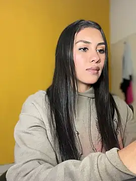 Snapshot of Ambar_pe_ chatting on 01-05-25, 12:31 Ambar pe online show from 01-05-25, 12:31