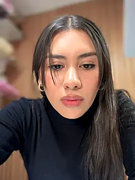 Snapshot of Ambar_pe_ chatting on 09-09-25, 09:14 Ambar pe online show from 09-09-25, 09:14