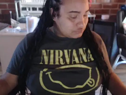 Hilarybunnyy online show from 10-25-25, 05:19