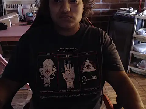 Hilarybunnyy online show from 02-27-26, 07:58