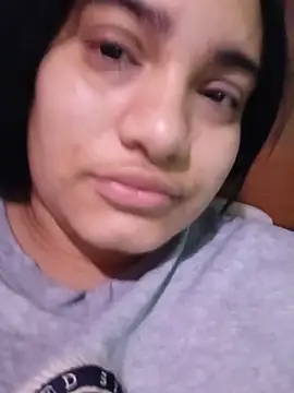 Hilarybunnyy online show from 06-20-26, 03:31