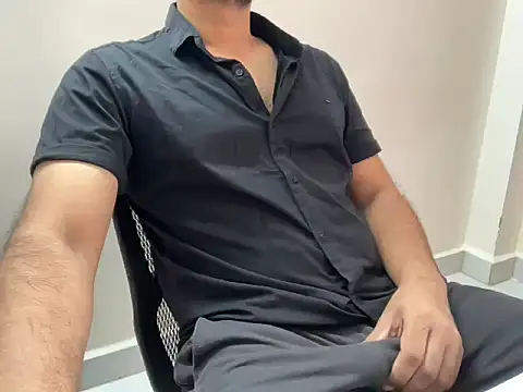 Snapshot of Arjun78877 chatting on 10-05-25, 09:07 Arjun78877 online show from 10-05-25, 09:07