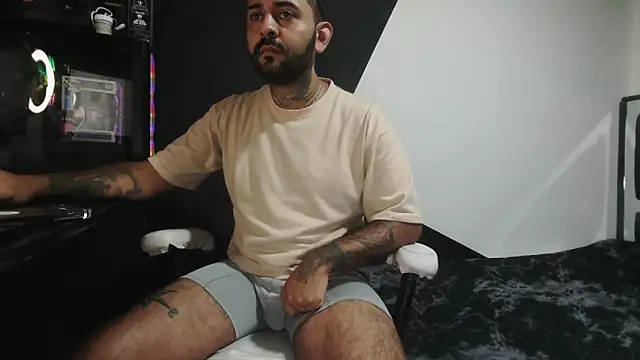 Snapshot of TeddyGominola_ chatting on 10-06-25, 04:15 TeddyGominola online show from 10-06-25, 04:15