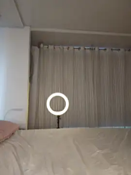 Lucy Marin online show from 03-19-26, 04:33