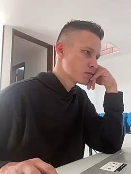 yequeal online show from 02-18-25, 01:33