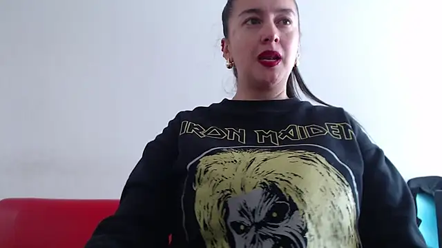 Cherry 1992 online show from 01-19-26, 01:59