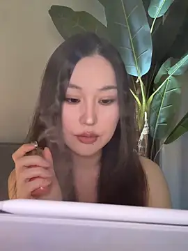 sphynx- - online show from 09-11-25, 11:43