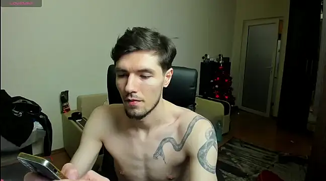 awesomejustin online show from 12-18-24, 03:37