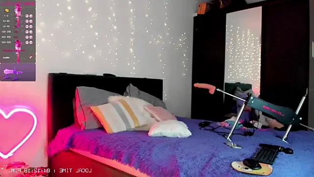 smurfette1 online show from 12-04-24, 01:20