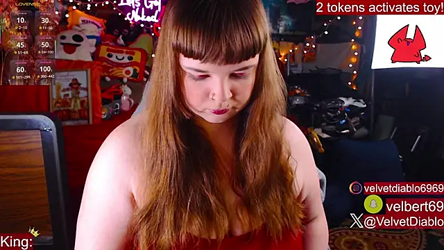 VelvetDiablo online show from 11-25-25, 12:54