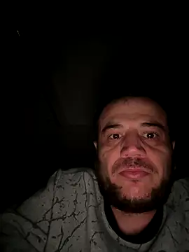 Snapshot of 1Aleks13 chatting on 11-11-25, 12:32 1Aleks13 online show from 11-11-25, 12:32