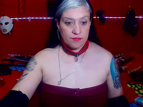 Snapshot of MATURE_Randy chatting on 10-15-25, 10:21 MATURE Randy online show from 10-15-25, 10:21