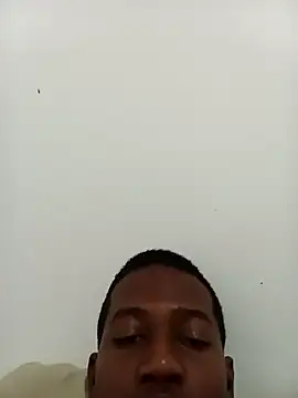 Safadinho2312 online show from 10-18-25, 02:36