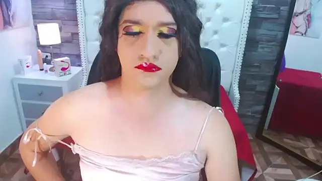 TRINY TS online show from 01-02-25, 08:46