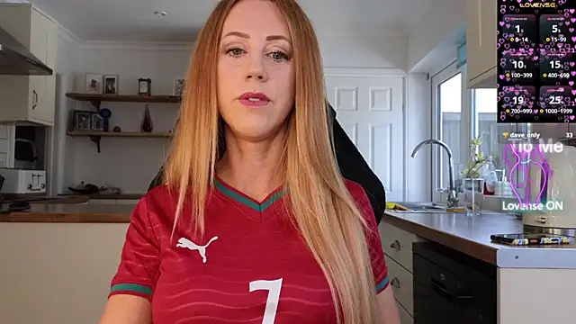 stripmequick online show from 06-17-26, 12:29