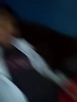 Snapshot of AlexAlejandro13 chatting on 02-06-25, 07:29 AlexAlejandro13 online show from 02-06-25, 07:29